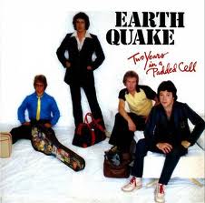 EARTH QUAKE